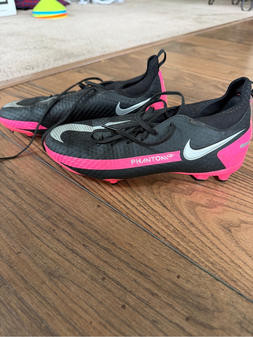 Nike Kids Black and Hot Pink Phantom Soccer Cleats